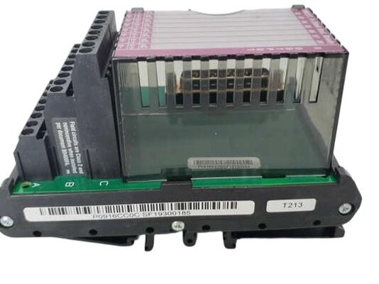 Foxboro P0916CC General-Purpose I/O Module with 32 Configurable Channels 24 VDC and Wide Temperature Range